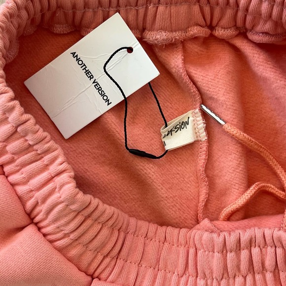 Another Version Cotton Peach Shorts - Picture 5 of 7